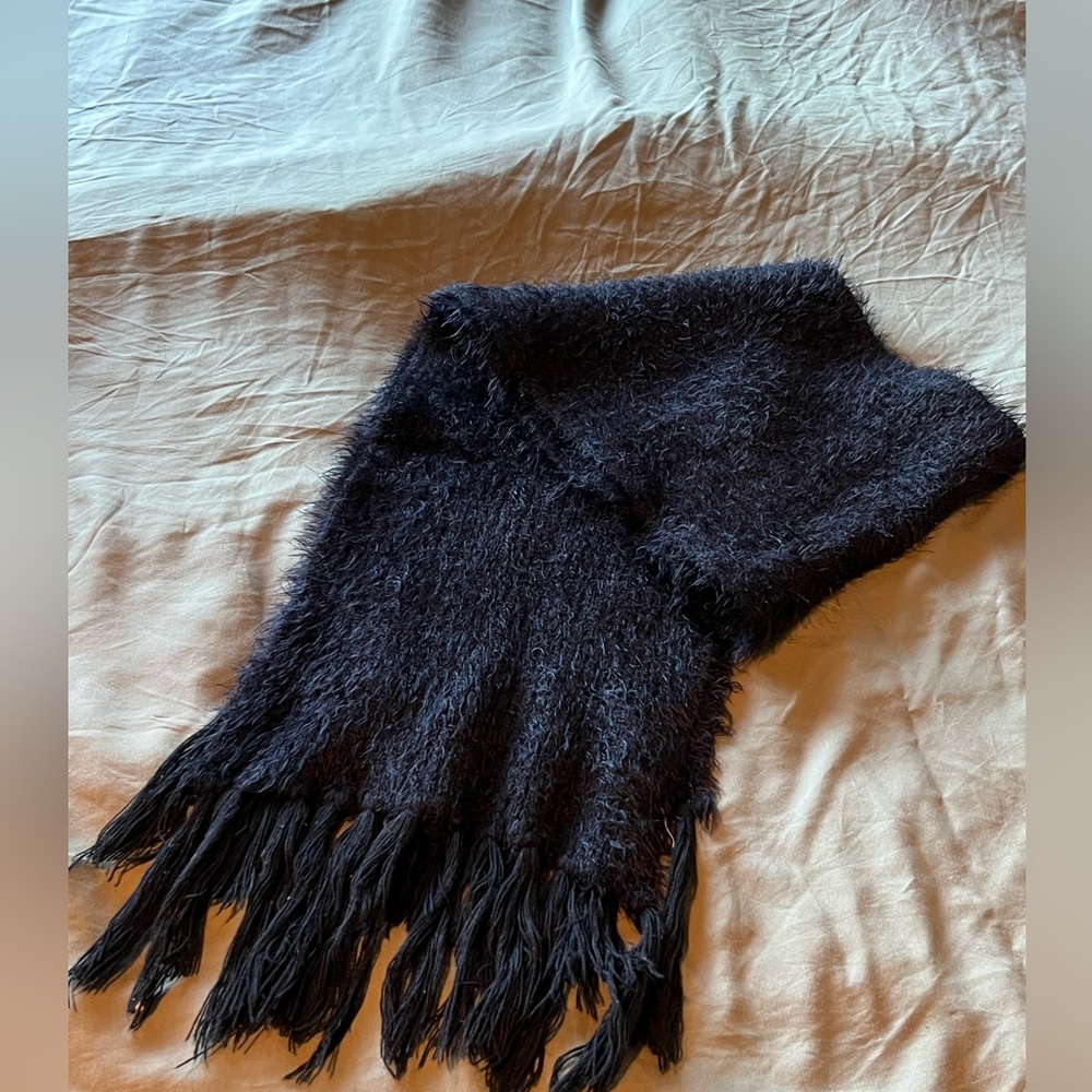 Black scarf